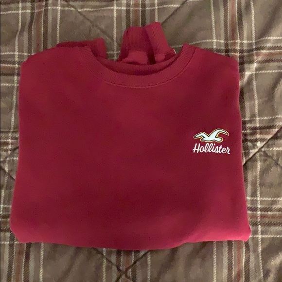 Maroon cropped Hollister sweatshirt. - Picture 1 of 3